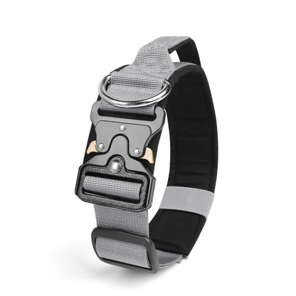 Taktinen vahva jykevä koiranpanta kahvalla, eri värejä / Tactical Dog Collar Rugged Zinc Alloy Buckle Outdoor Walks Dogs Collars Soft Lining Collar for Medium Big Dogs Pet Accessories